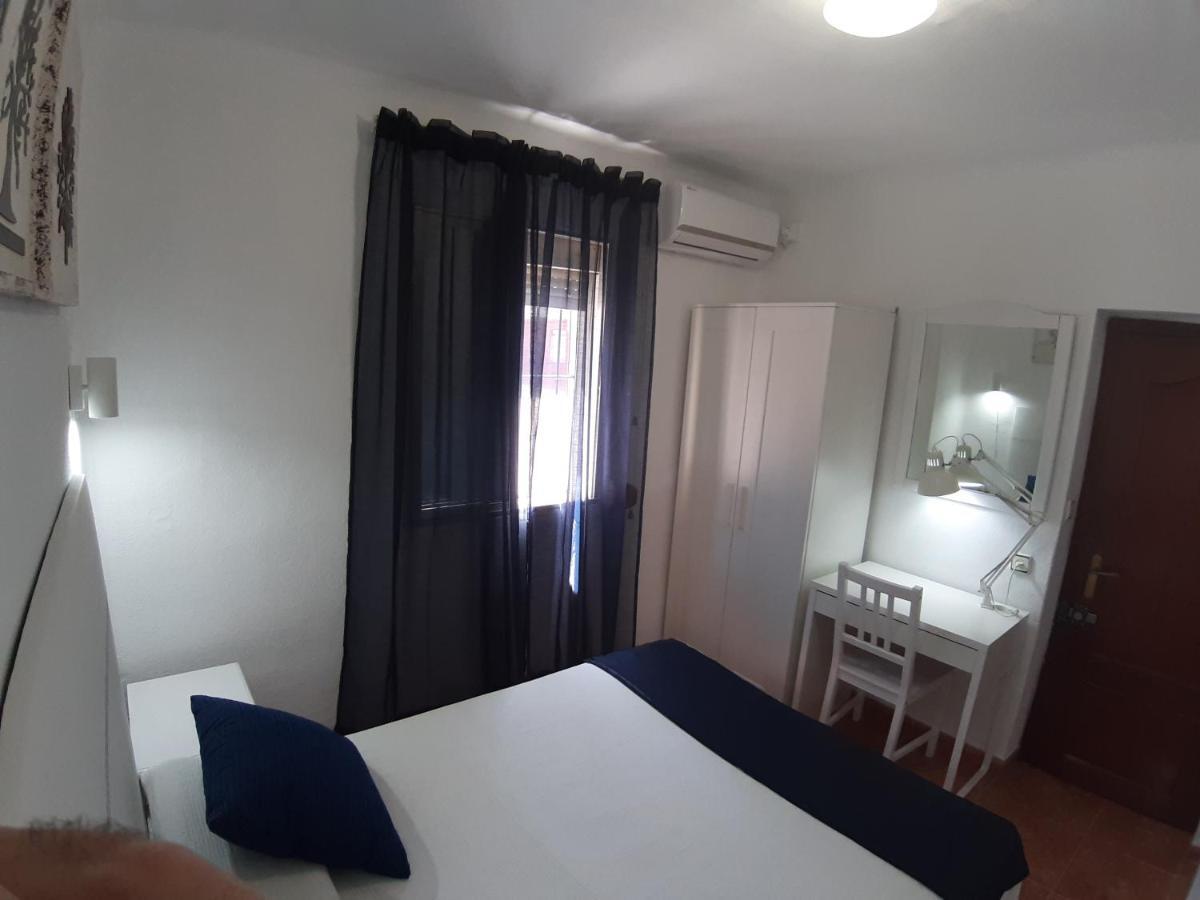 Fresh & Clean Room Sevilla Eksteriør bilde